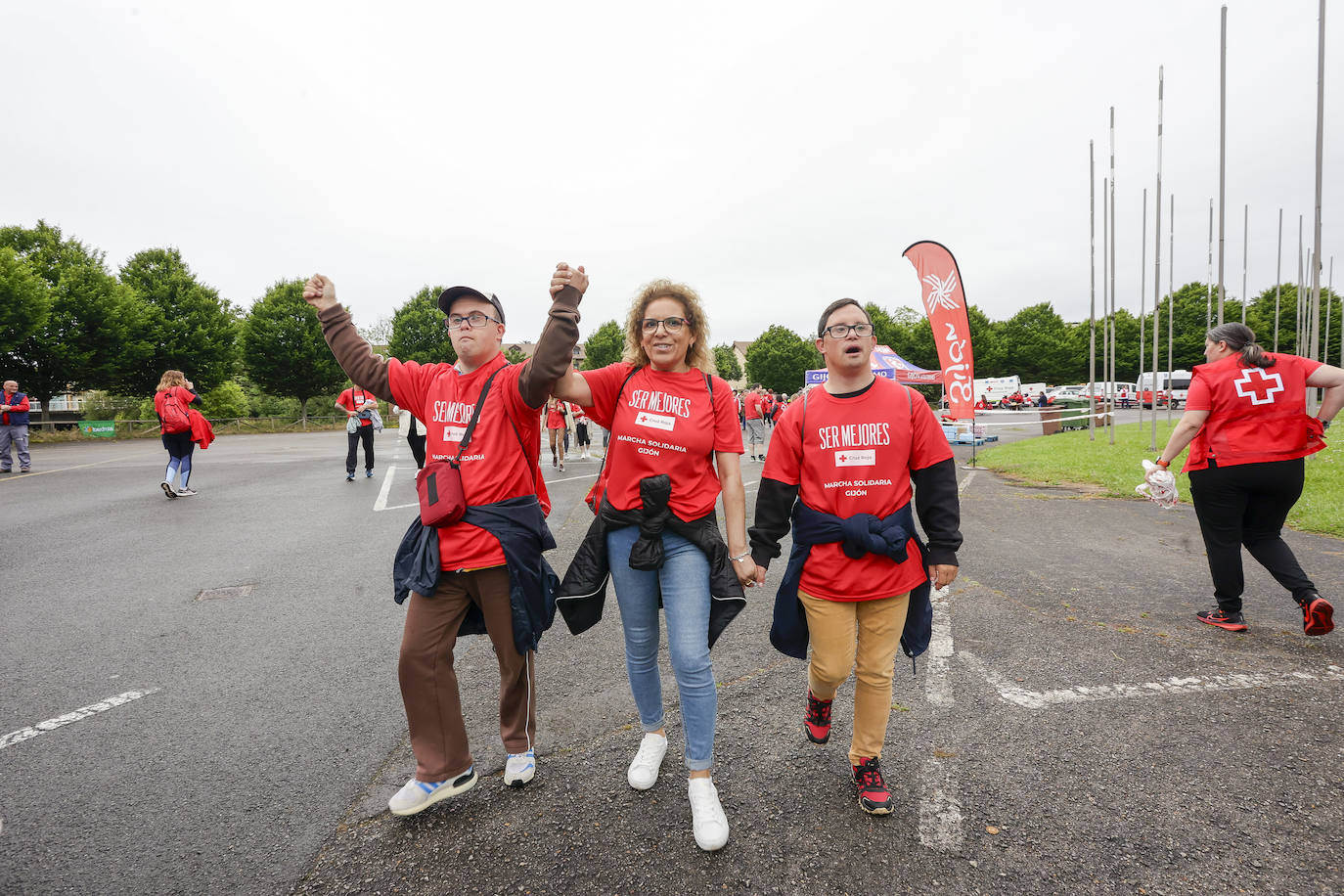 Primera marcha solidaria de Cruz Roja