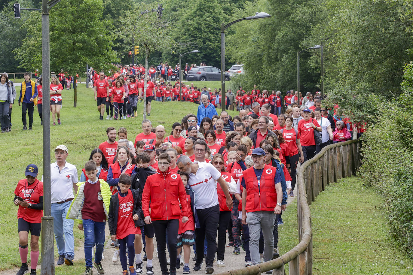 Primera marcha solidaria de Cruz Roja