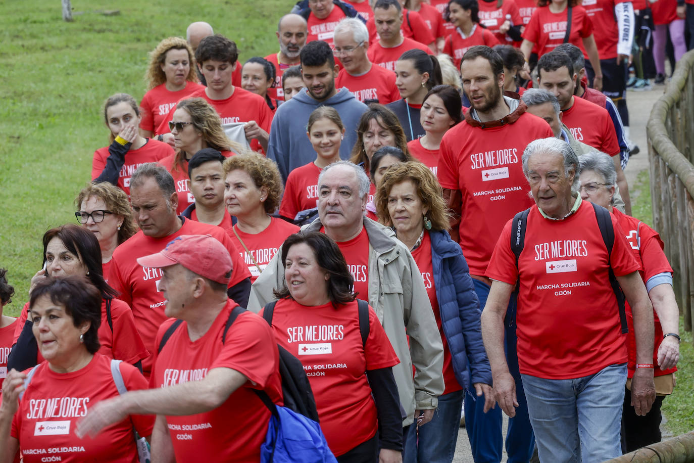 Primera marcha solidaria de Cruz Roja