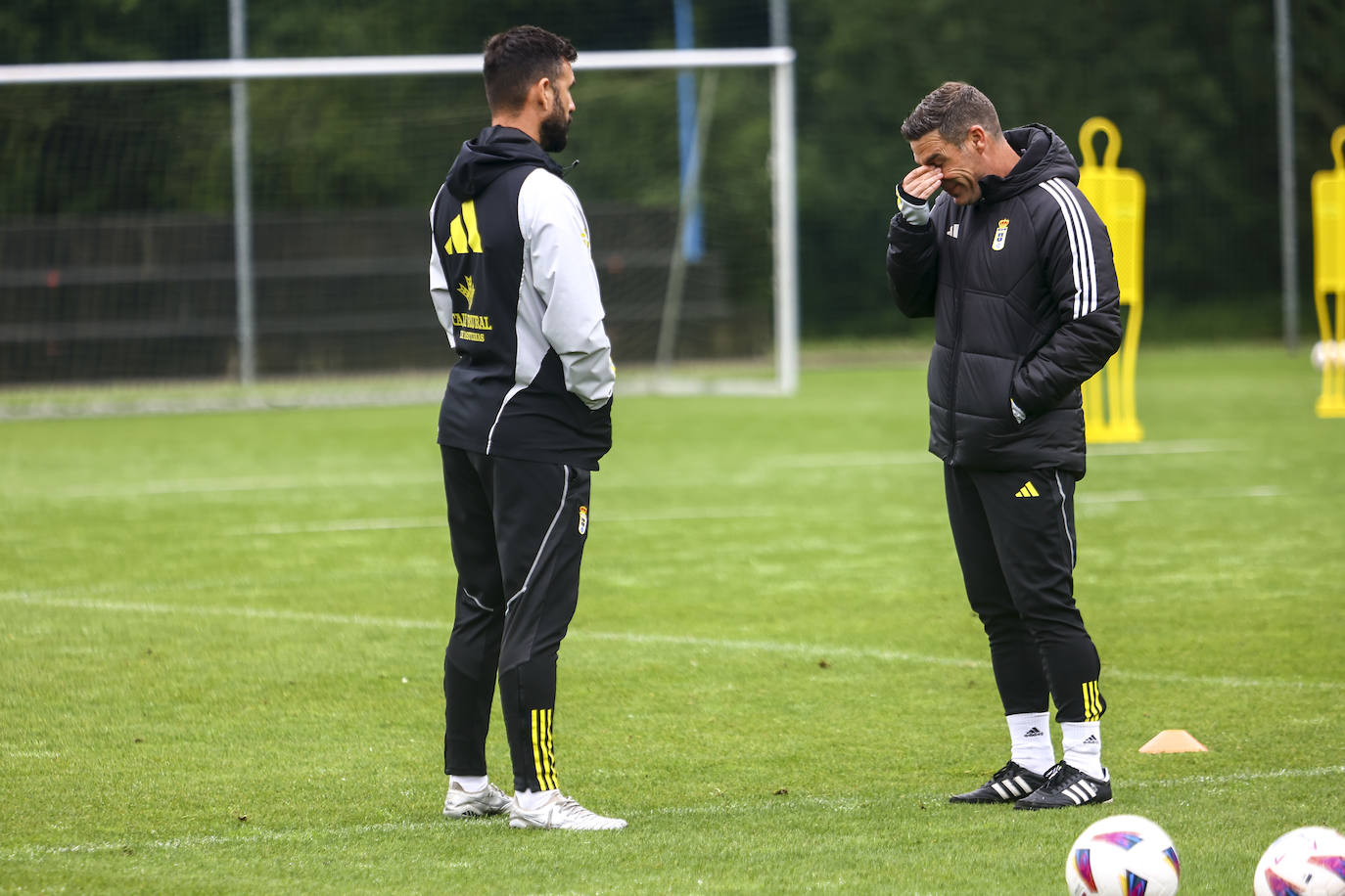 Entrenamiento del Real Oviedo tras el partido contra el Eibar