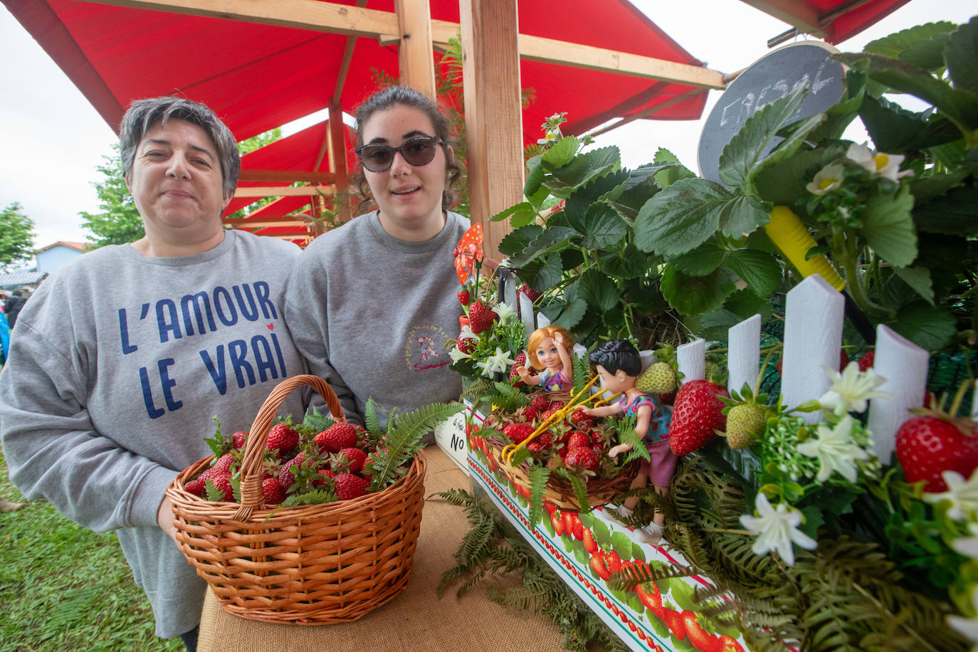 La fresa de Candamo cada año está mejor: un festival lleno de sabor