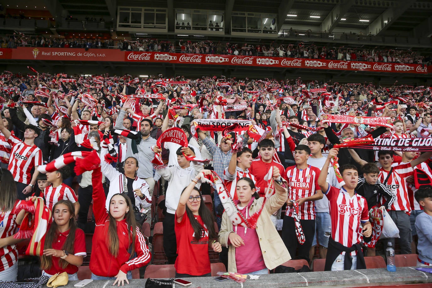 Las mejores imágenes del partido entre el Sporting y el Espanyol