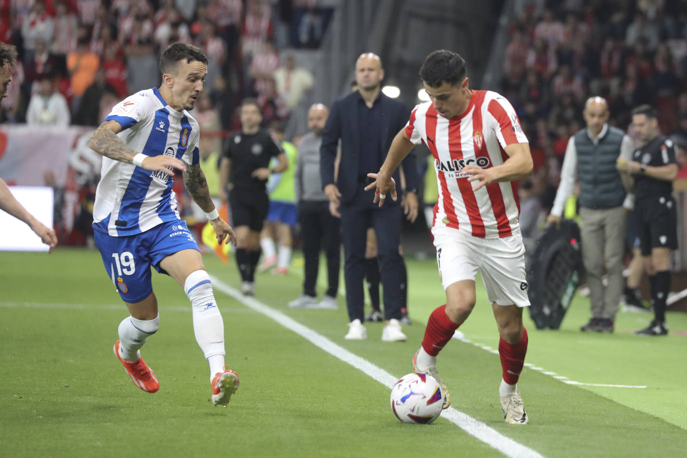 Las mejores imágenes del partido entre el Sporting y el Espanyol