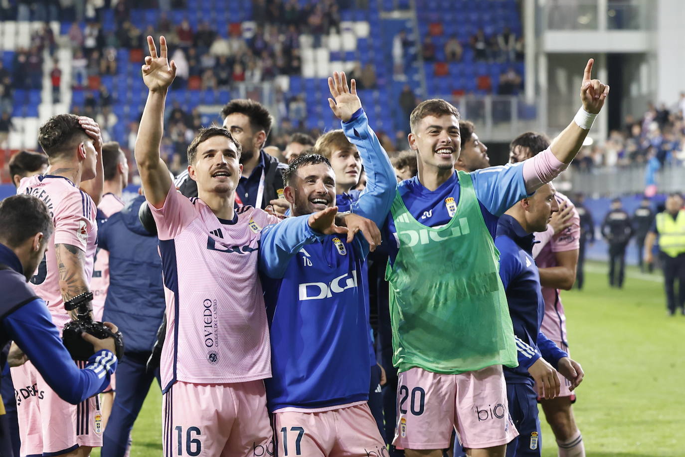 Las mejores imágenes del Eibar - Real Oviedo