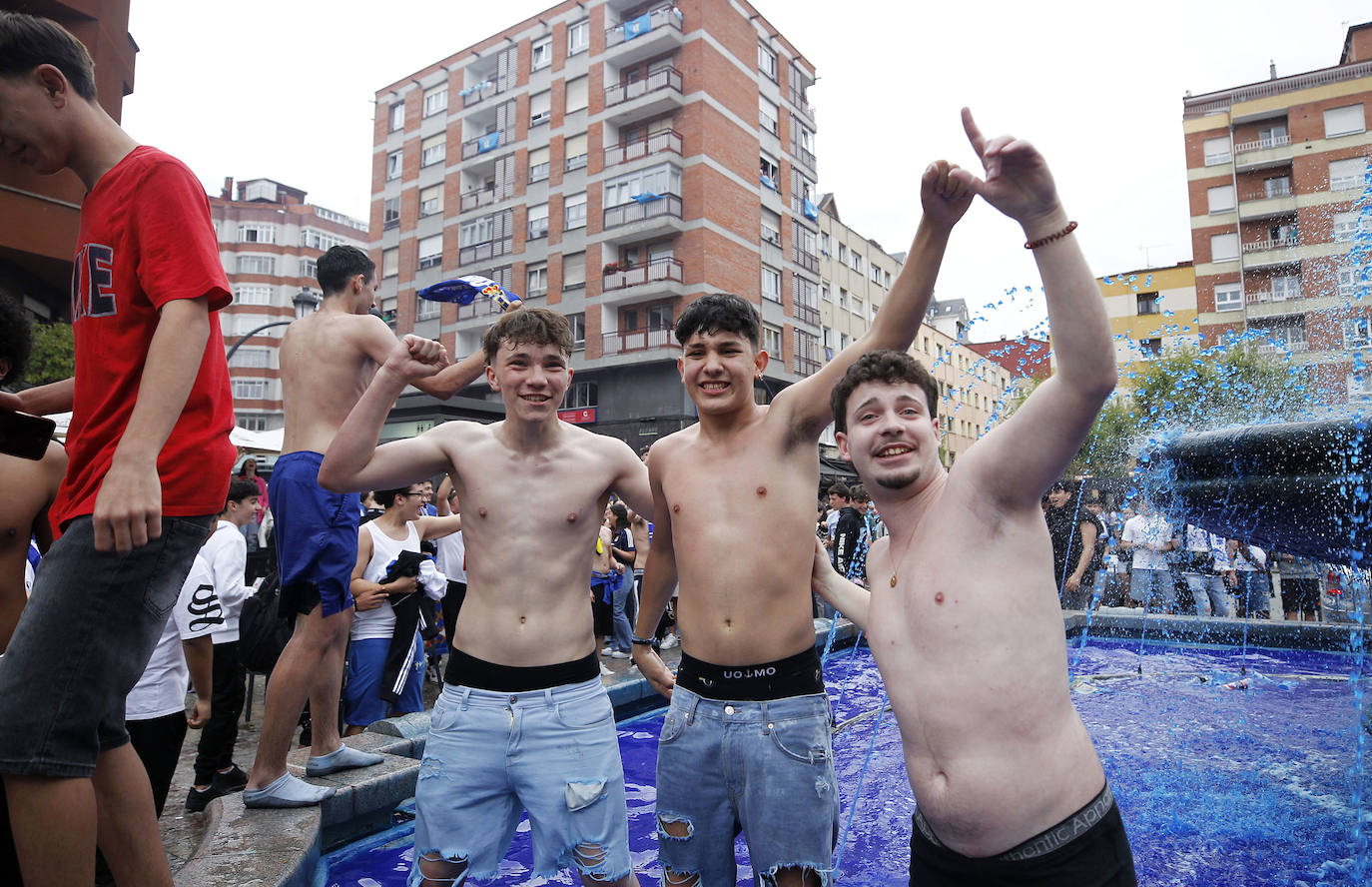 Los bares de Oviedo, a rebosar durante el partido