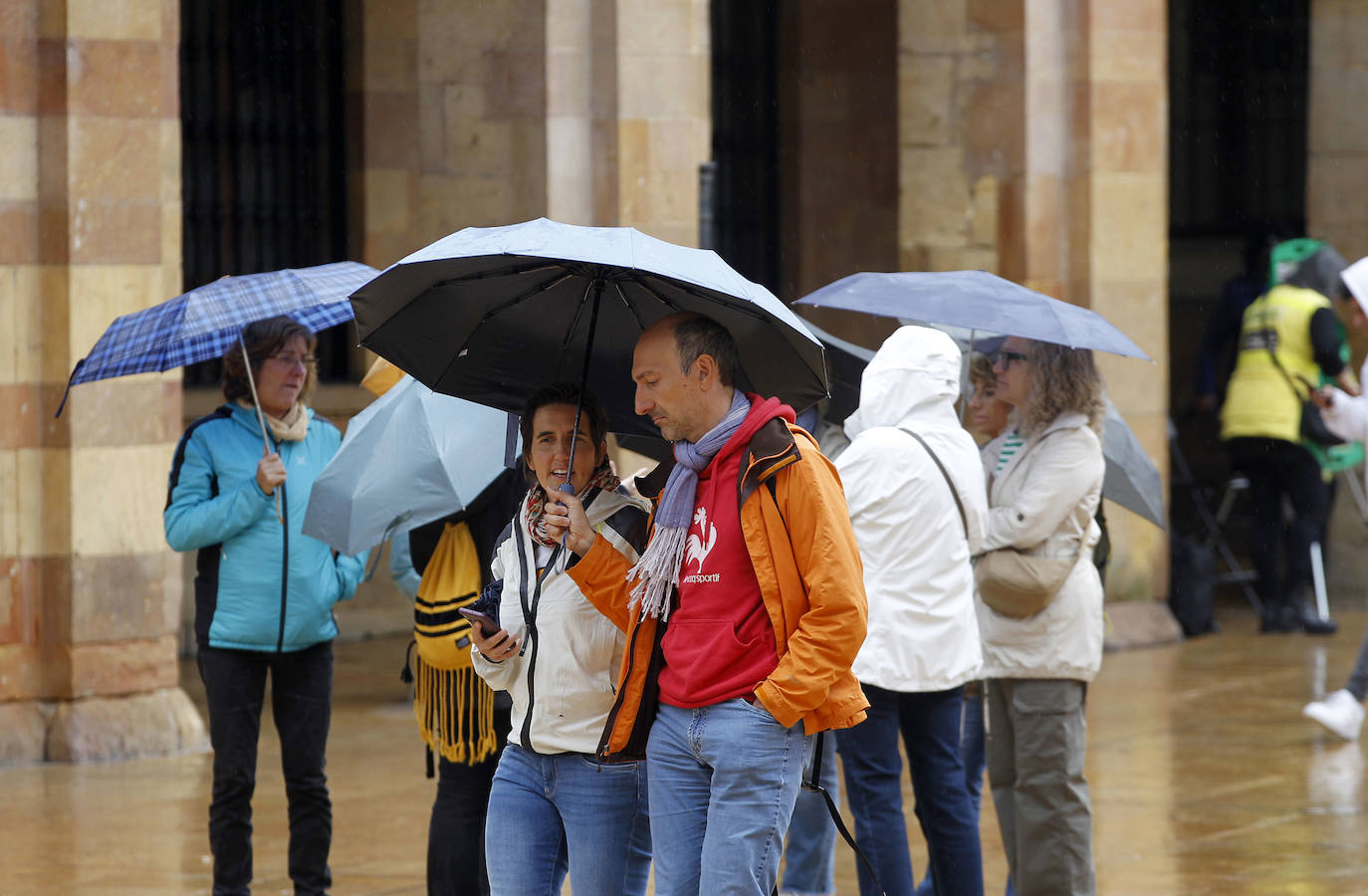 Lluvia y granizo: el mal tiempo azota a Asturias a las puertas del verano