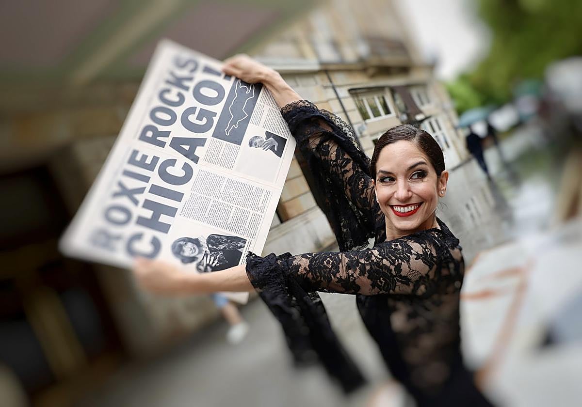 Presentación del musical 'Chicago' ante el Teatro Jovellanos de Gijón, donde se representará este verano