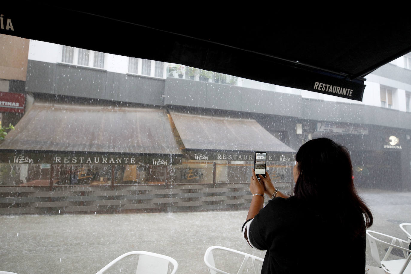 Lluvia y granizo: el mal tiempo azota a Asturias a las puertas del verano