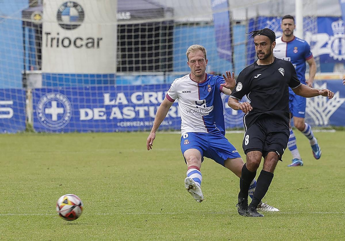 Edu Cortina, en el partido de la fase de permanencia ante el Manchego.
