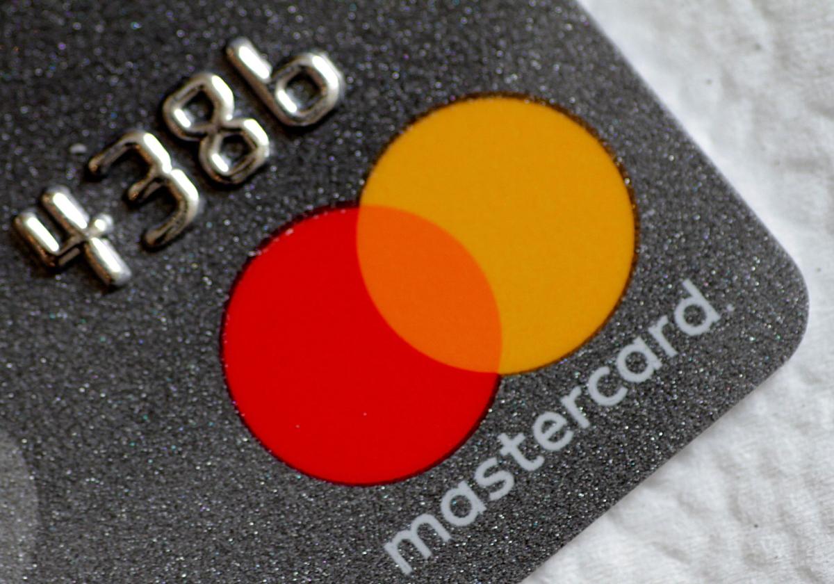 Si tienes una tarjeta Mastercard, te afecta el nuevo cambio al pagar las compras