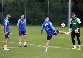 Así entrena el Real Oviedo antes del partido frente al Espanyol