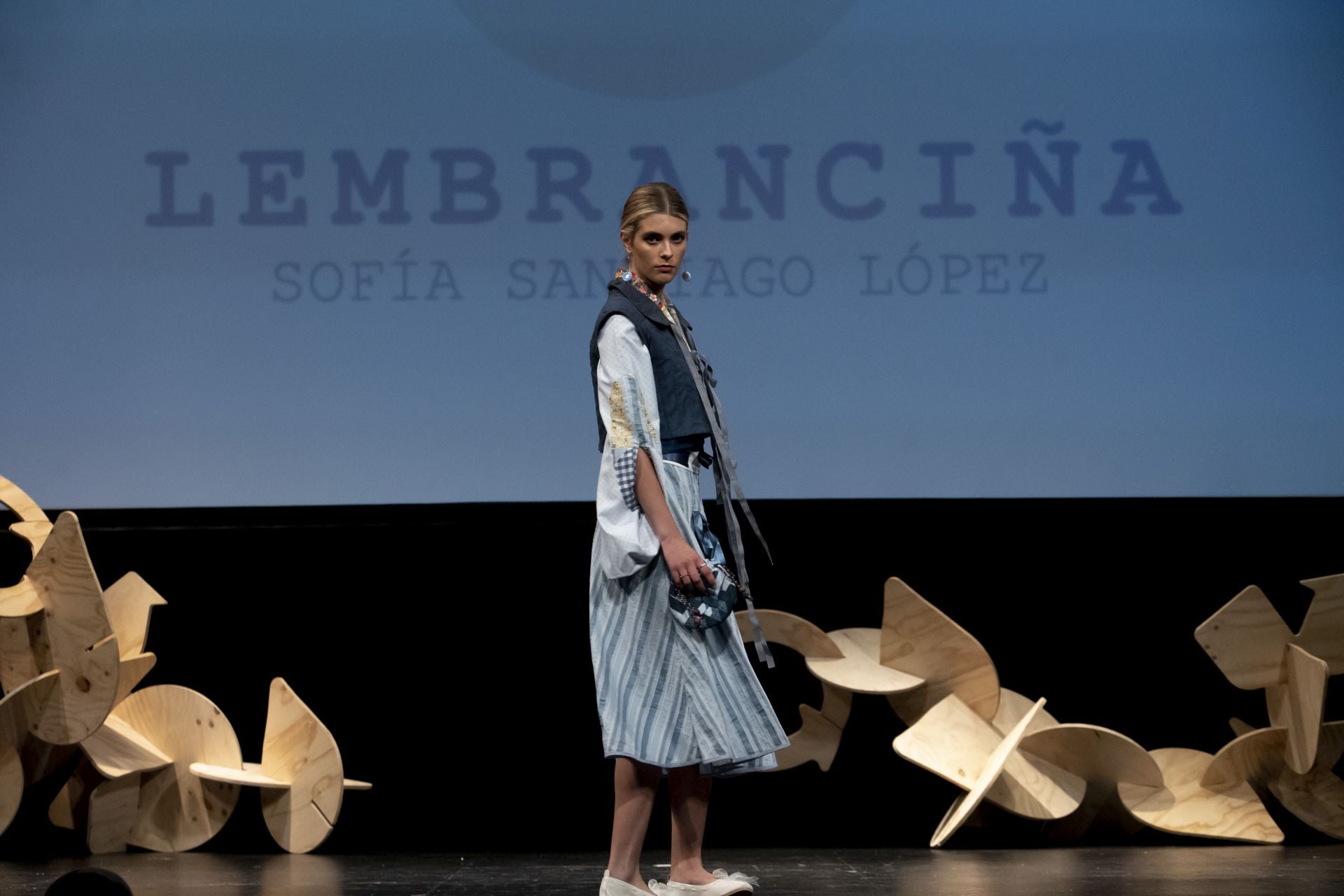 Derroche de talento y creatividad en el desfile de los estudiantes de ESNE