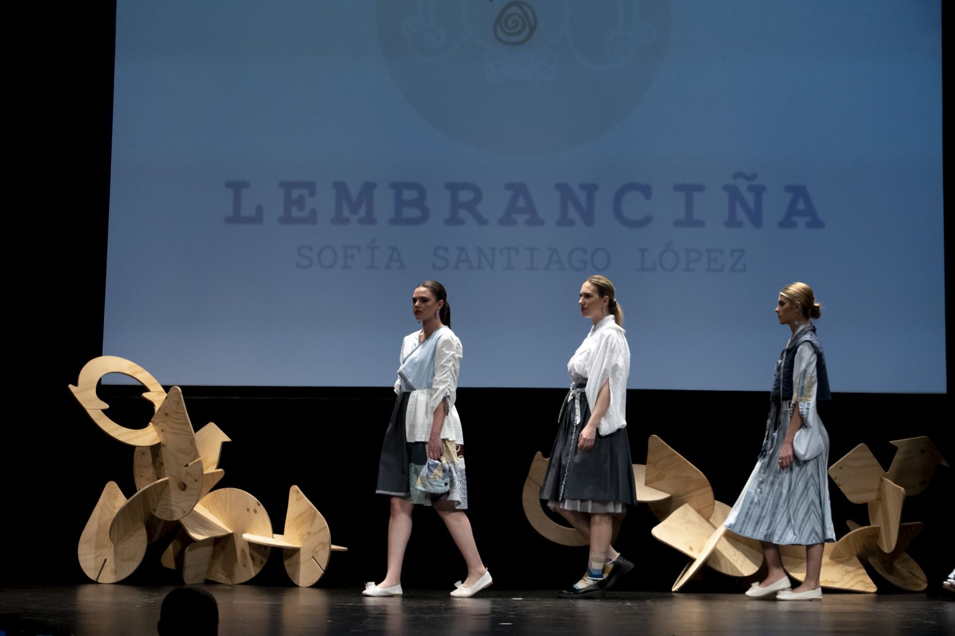 Derroche de talento y creatividad en el desfile de los estudiantes de ESNE