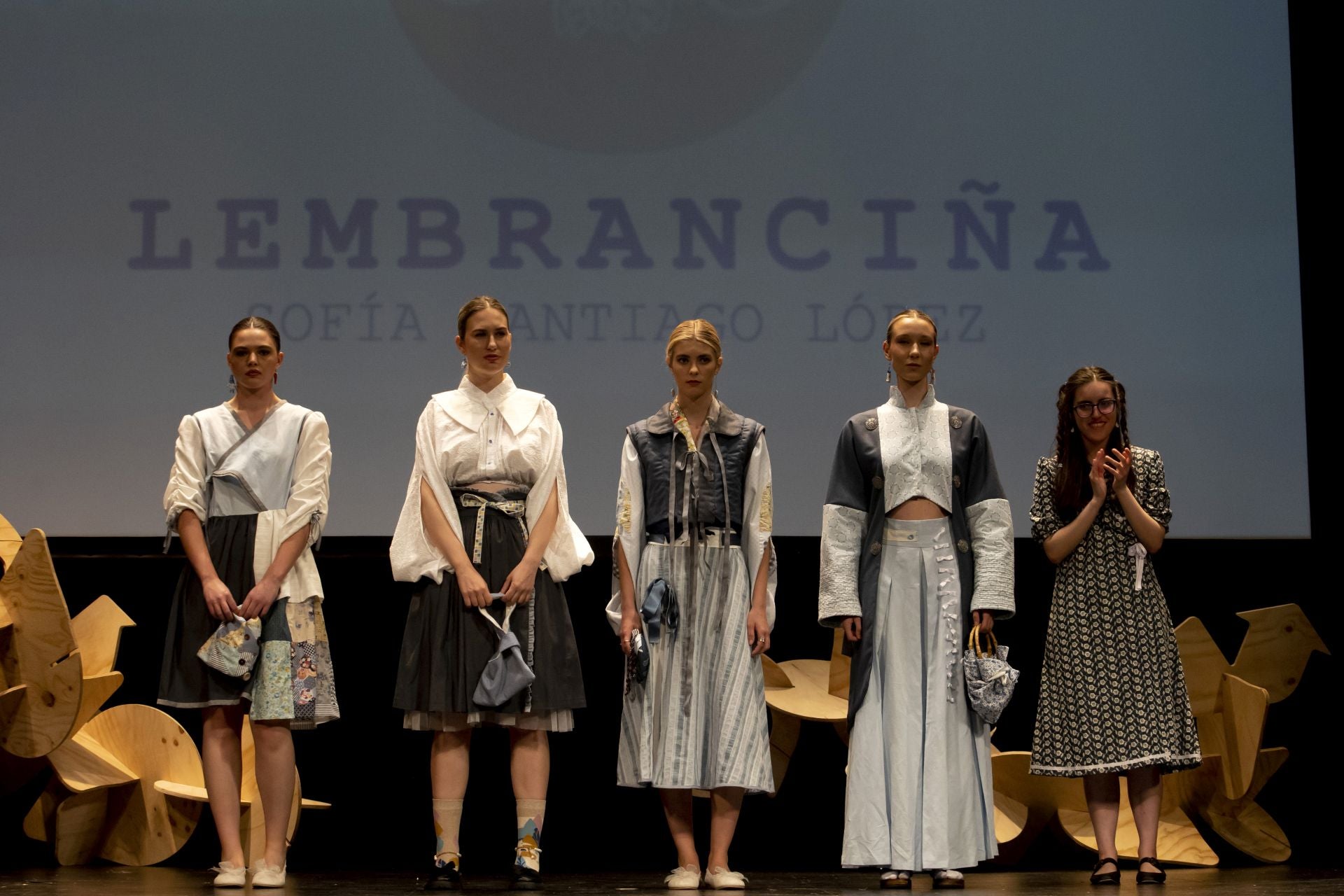 Derroche de talento y creatividad en el desfile de los estudiantes de ESNE