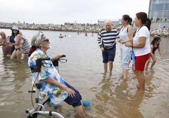 De El Bierzo a Gijón para mojar los pies en Poniente