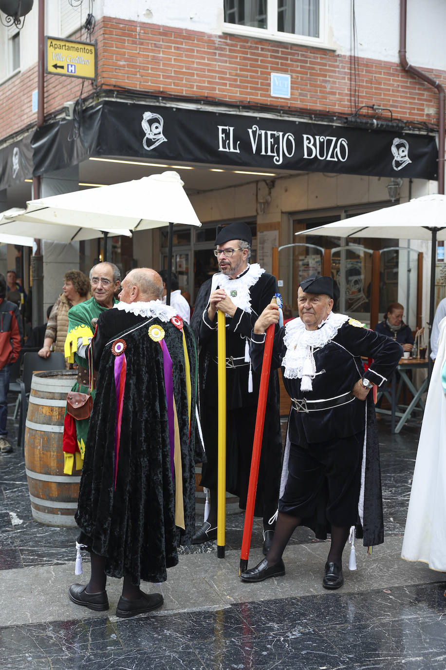 Cudillero brilla por San Pedro: las imágenes una Amuravela multitudinaria