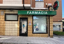 Farmacia de Nuevo Gijón de la que era propietario la víctima.