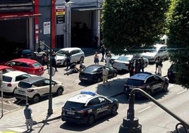 Intervención de la Policía Nacional en la avenida de la Argentina.