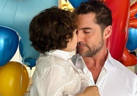 David Bisbal y su hijo Mateo de tan solo cinco años mantuvieron una conversación de lo más tierna y pronto se ha viralizado.