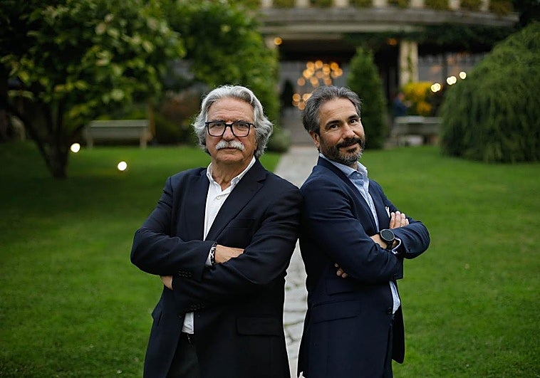 Vicente y Marcos Crespo, fundador y continuador del restaurante gijonés V. Crespo.