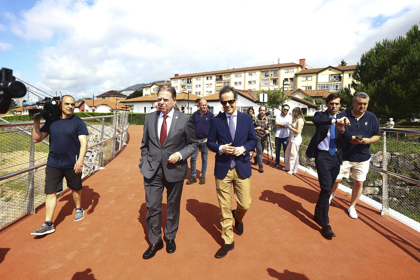 La inauguración del Arpa de Santullano, en imágenes