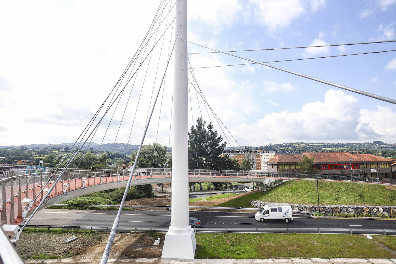 La inauguración del Arpa de Santullano, en imágenes