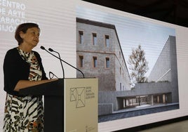 Carmen Moriyón, durante la presentación del Centro de Arte Tabacalera de este viernes.