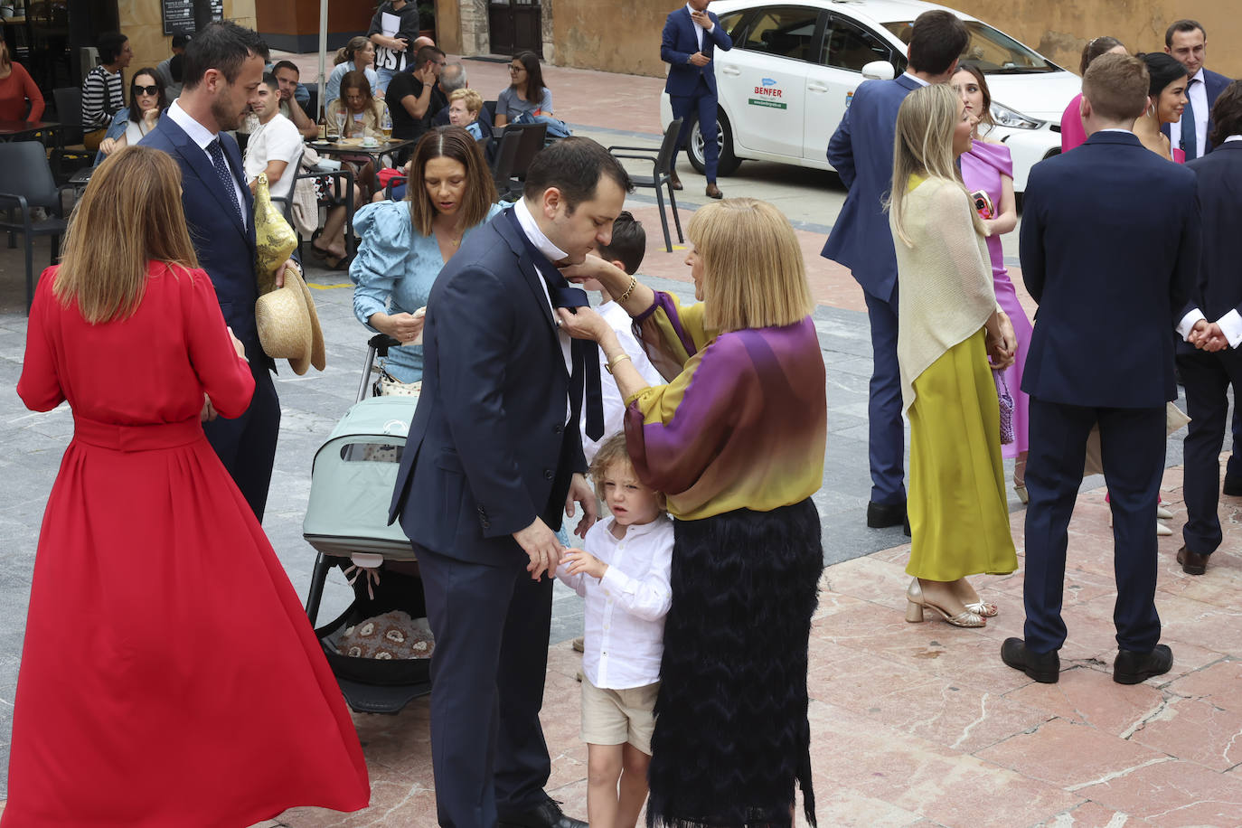 Boda en Oviedo: el promotor Hilario Riesgo y Nerea Velasco se dan el &#039;sí quiero&#039;