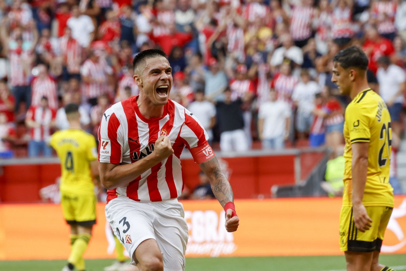 Djuka celebra el gol que anotó ante el Mirandés la pasada campaña.