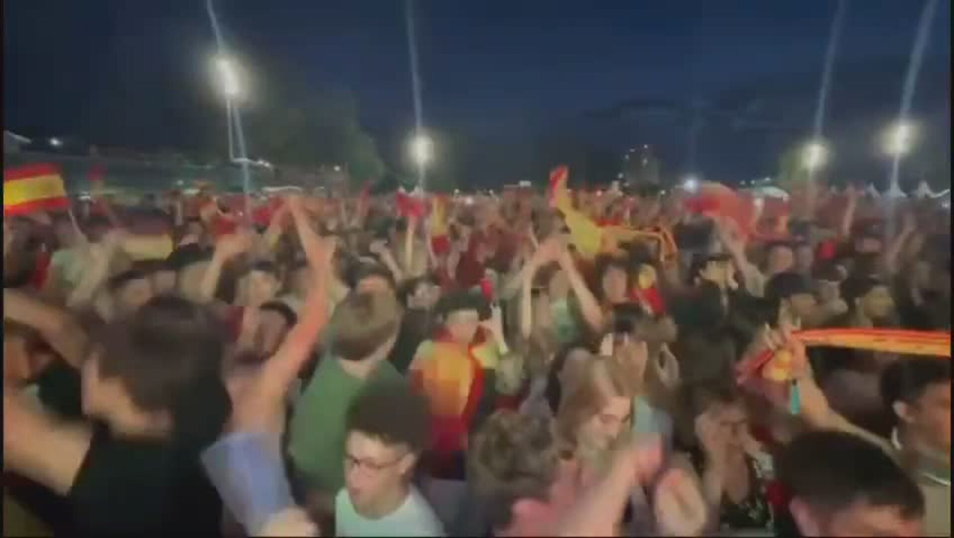 Asturias enloquece con el triunfo de la Selección Española