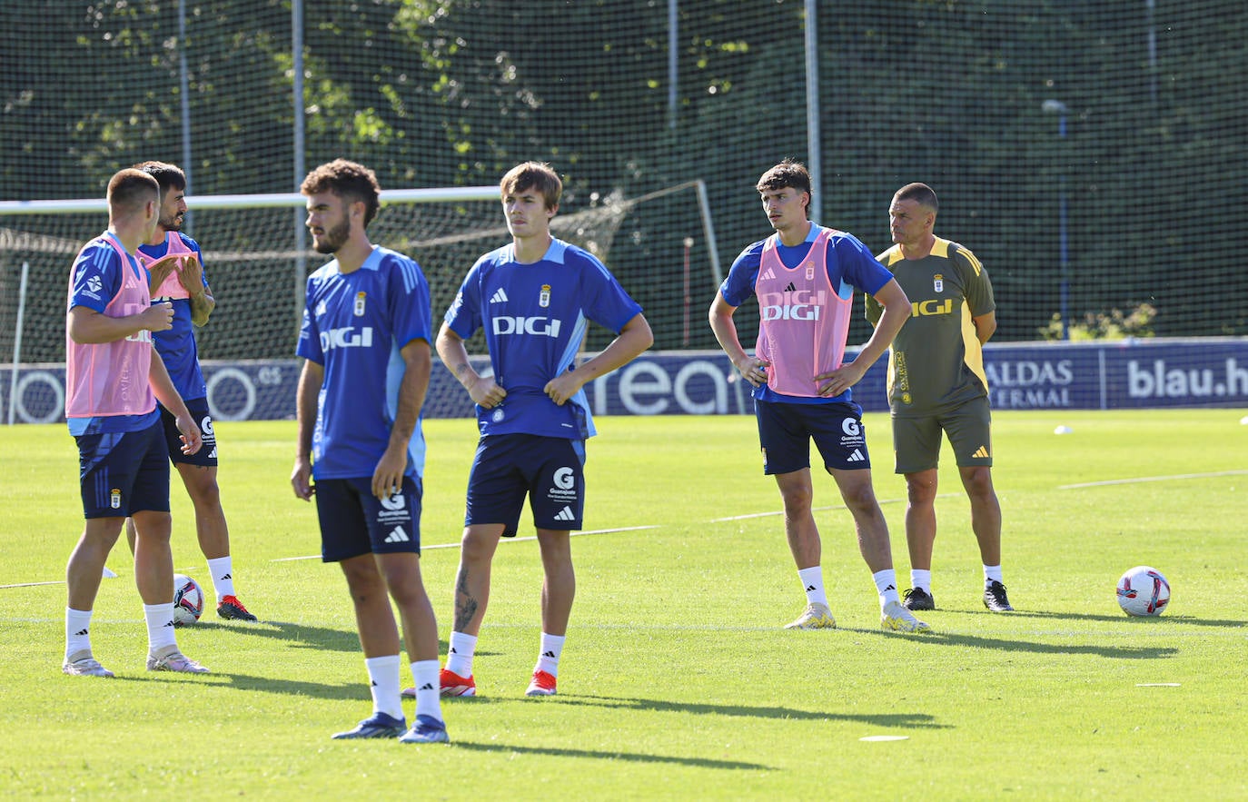 El Real Oviedo se pone a punto: las imágenes del primer entrenamiento