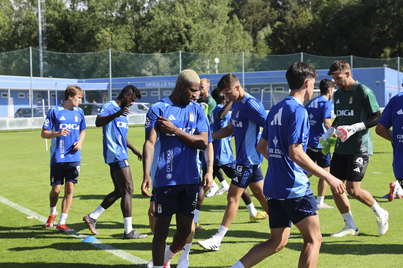 El Real Oviedo se pone a punto: las imágenes del primer entrenamiento