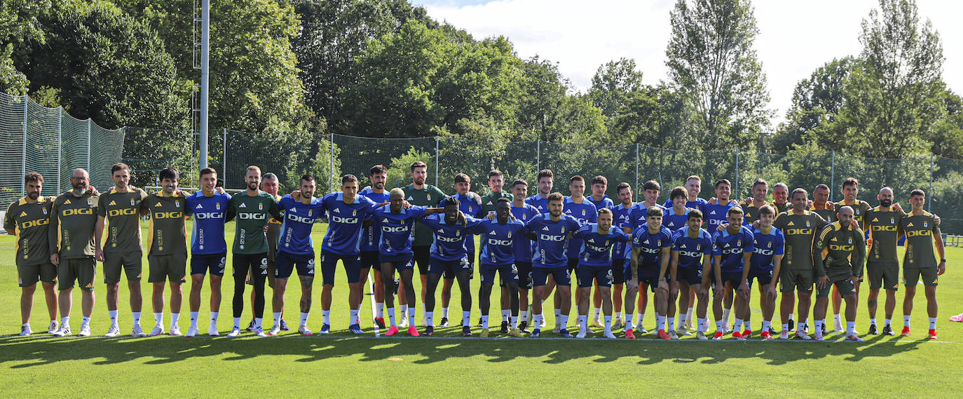 El Real Oviedo se pone a punto: las imágenes del primer entrenamiento