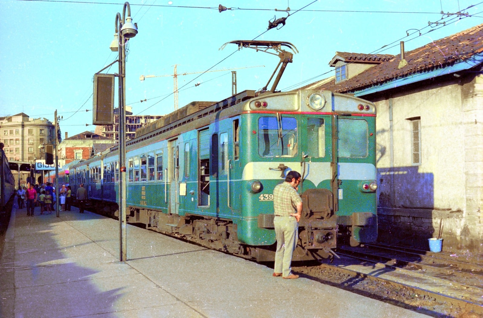 Recordando al Gijón del pasado: 150 años de la Estación del Norte