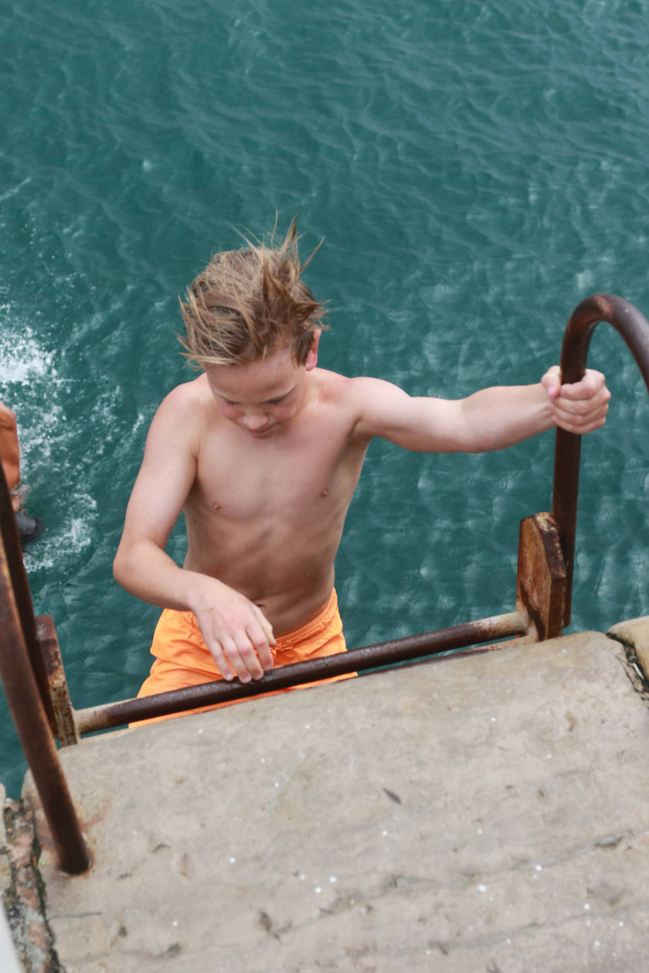 Éxito del concurso de saltos &#039;Døds Diving World Tour&#039; en Gijón