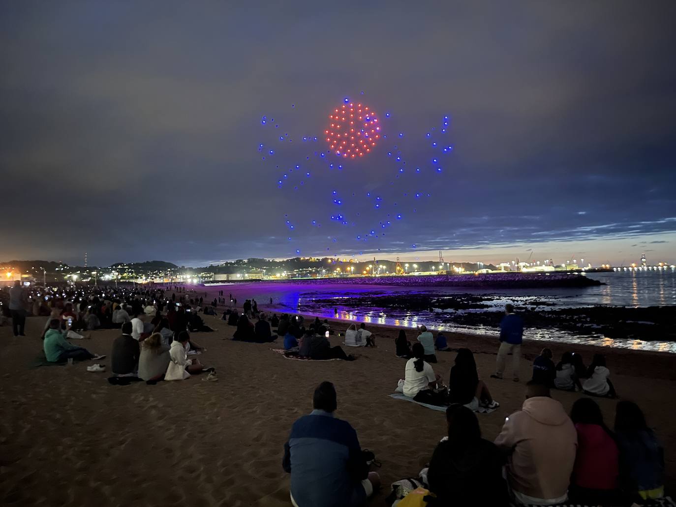 Vietnam llega a Gijón a través de los drones