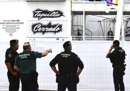 Agentes de la Guardia Civil, en el festival Boombastic de Llanera.