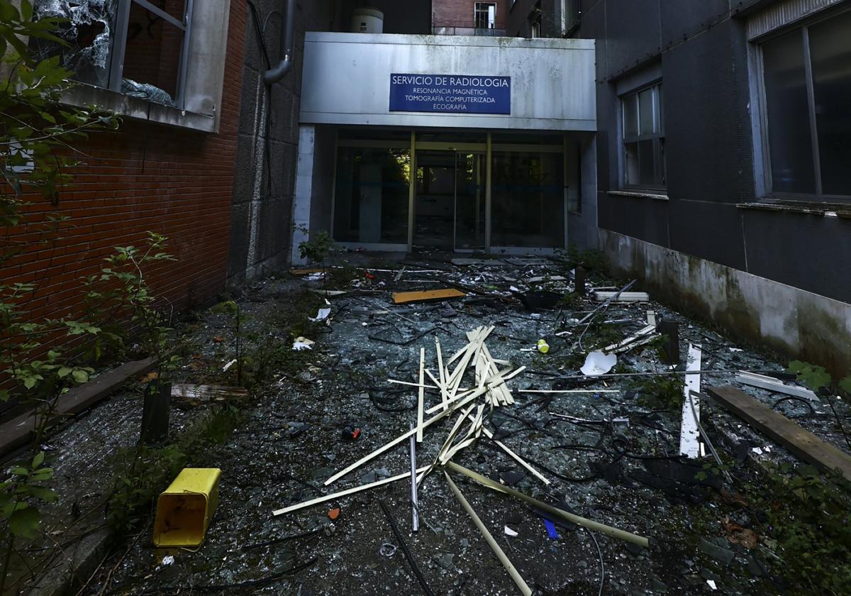 Los antiguos accesos a Radiología.