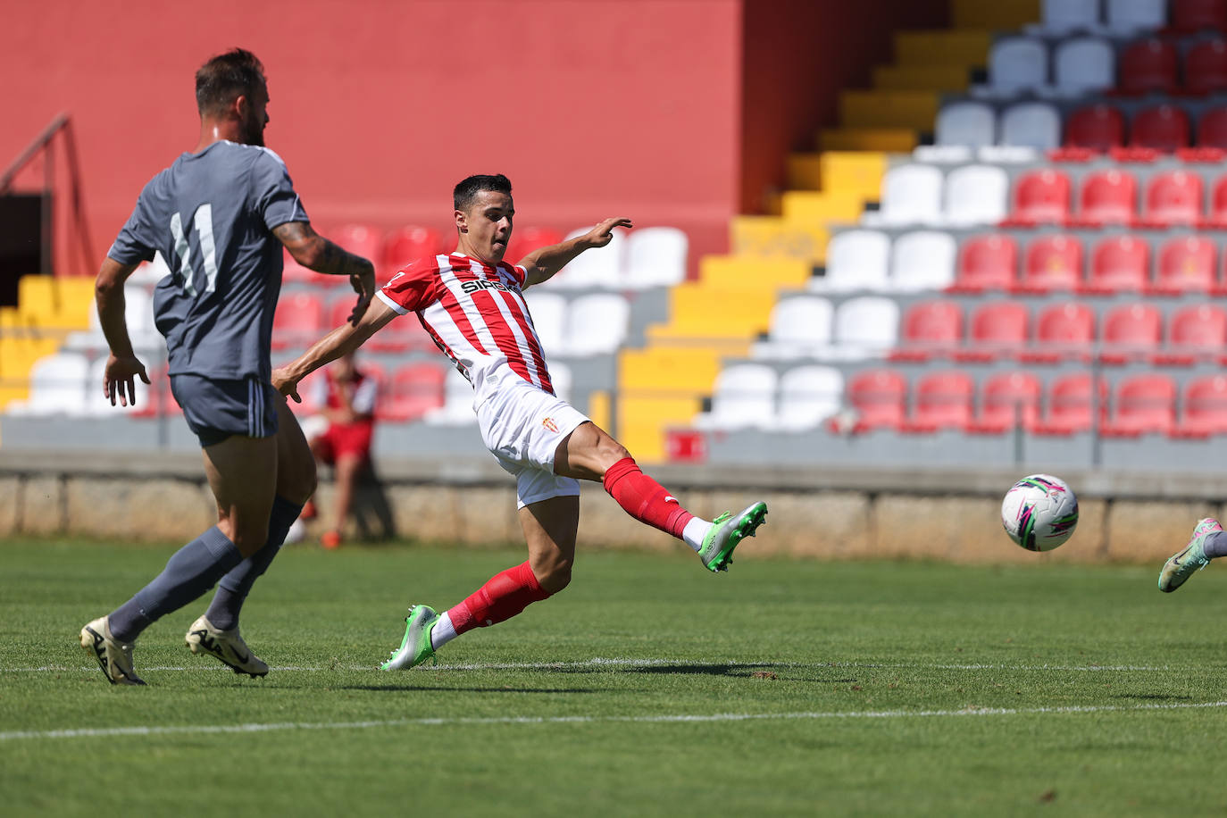 Las mejores jugadas del AVS Futebol SAD - Sporting de Gijón