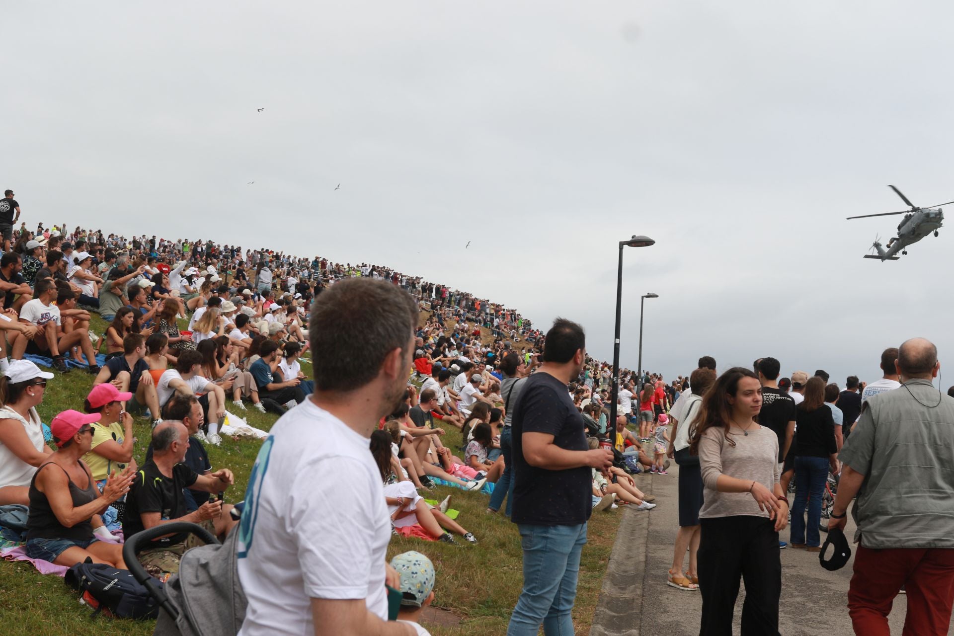 Gijón se vuelca con el Festival Aéreo