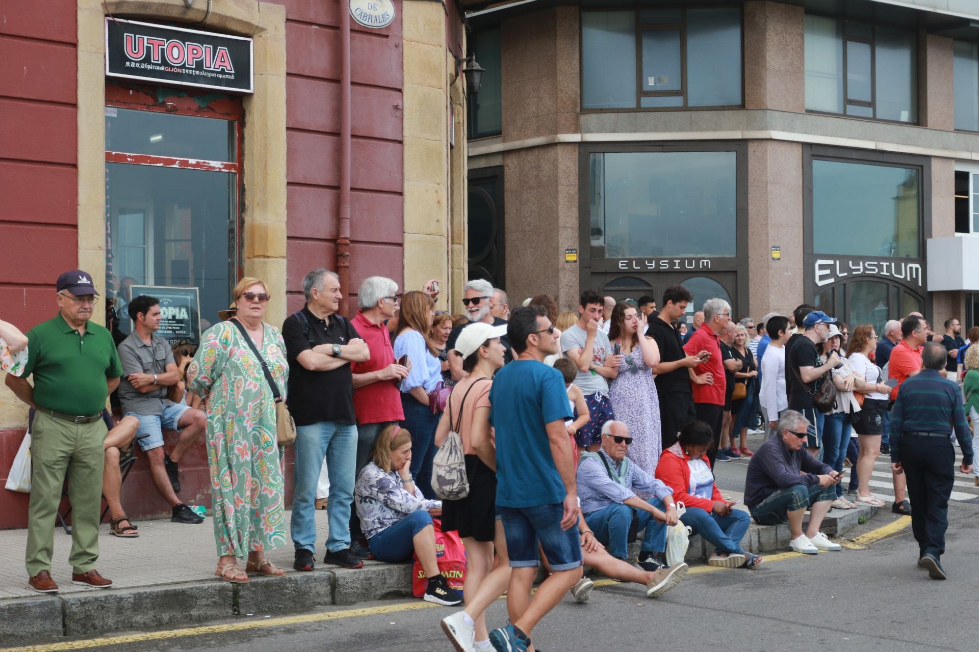 Gijón se vuelca con el Festival Aéreo