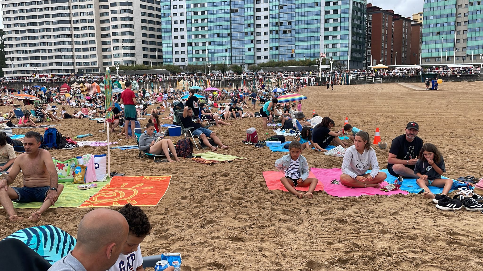 Festival Aéreo Internacional: Gijón disfruta del espectáculo en el cielo