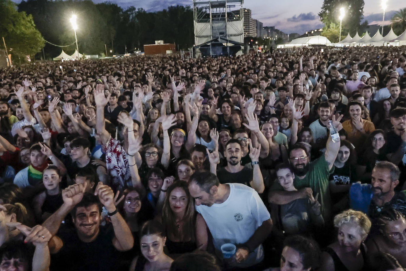 Estopa y Rozalén calientan la Semana Grande