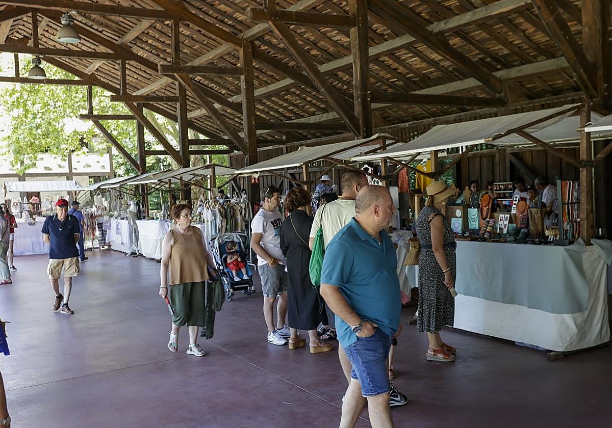 'El Mercadín' es artesano y tiene mucha variedad de productos.