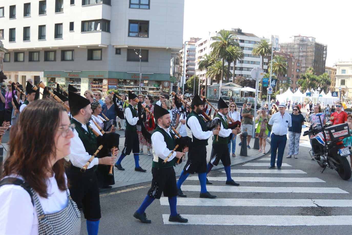 Un Día de Asturias en Gijón para la historia