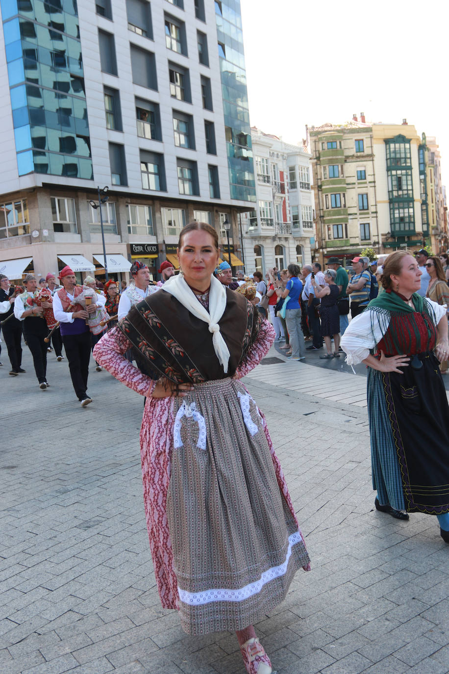 Un Día de Asturias en Gijón para la historia