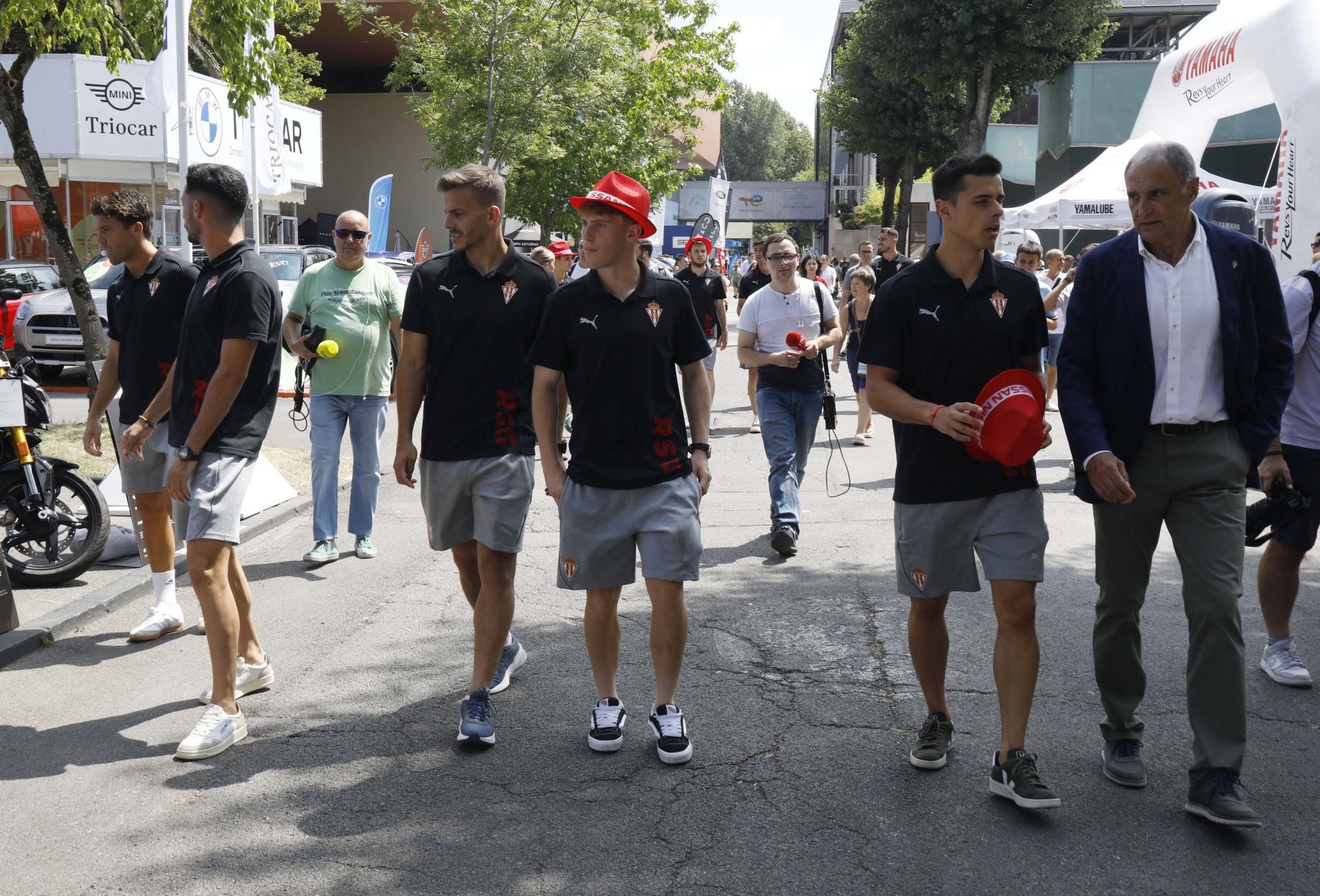 Tradición rojiblanca en la Feria