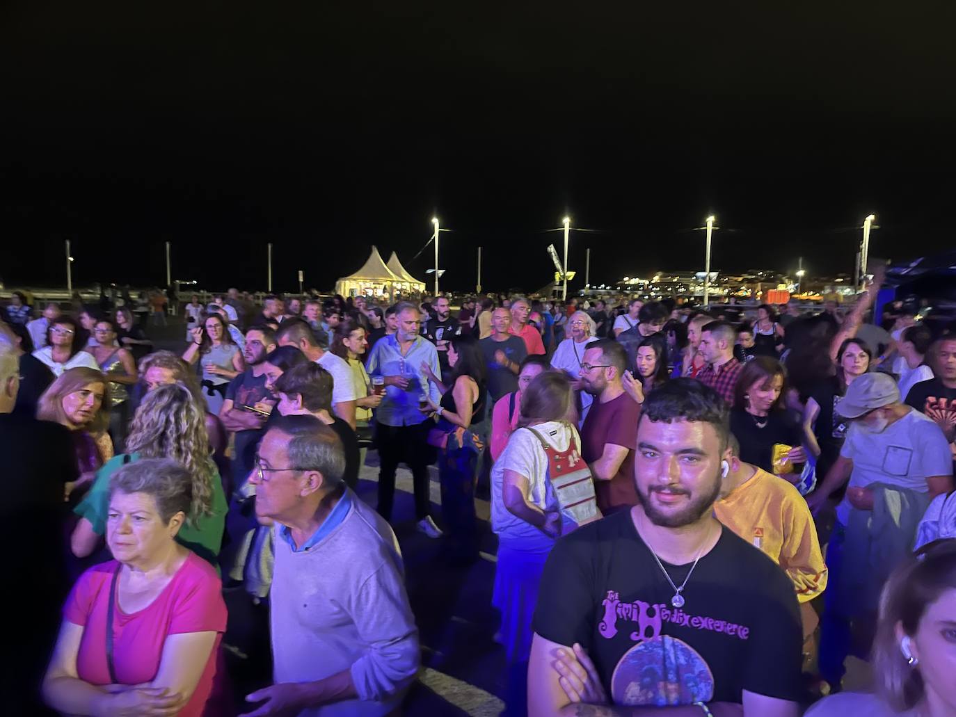 Enol y Muchachito Bombo Infierno triunfan en Gijón