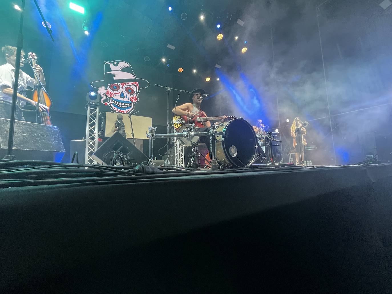 Enol y Muchachito Bombo Infierno triunfan en Gijón