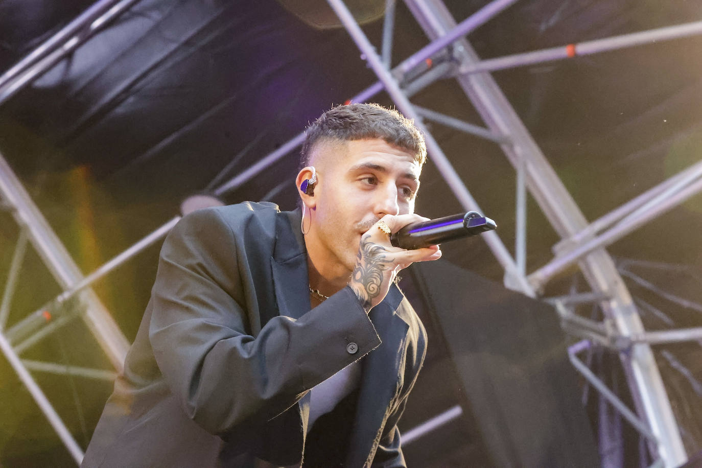 Enol y Muchachito Bombo Infierno triunfan en Gijón